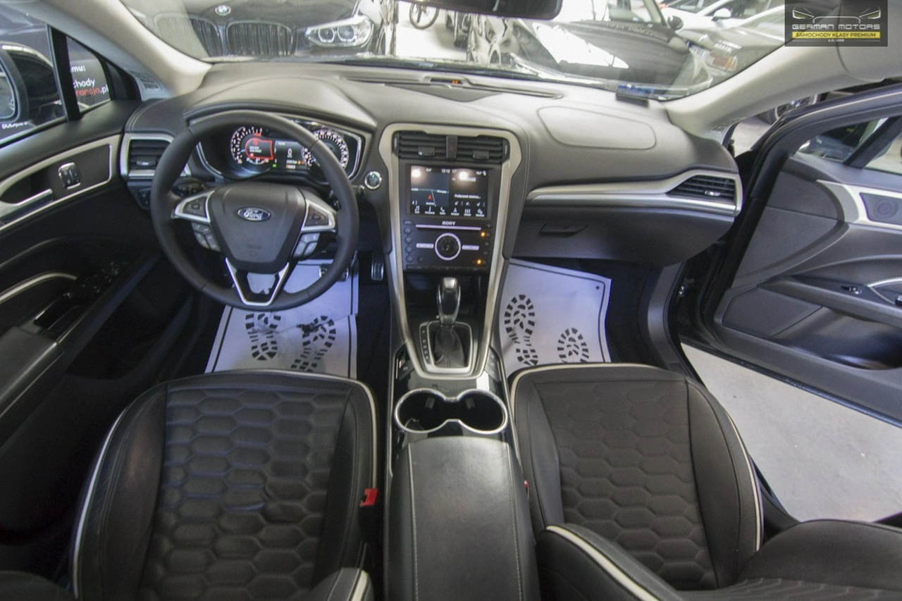 Ford Mondeo - Zdjęcie 25