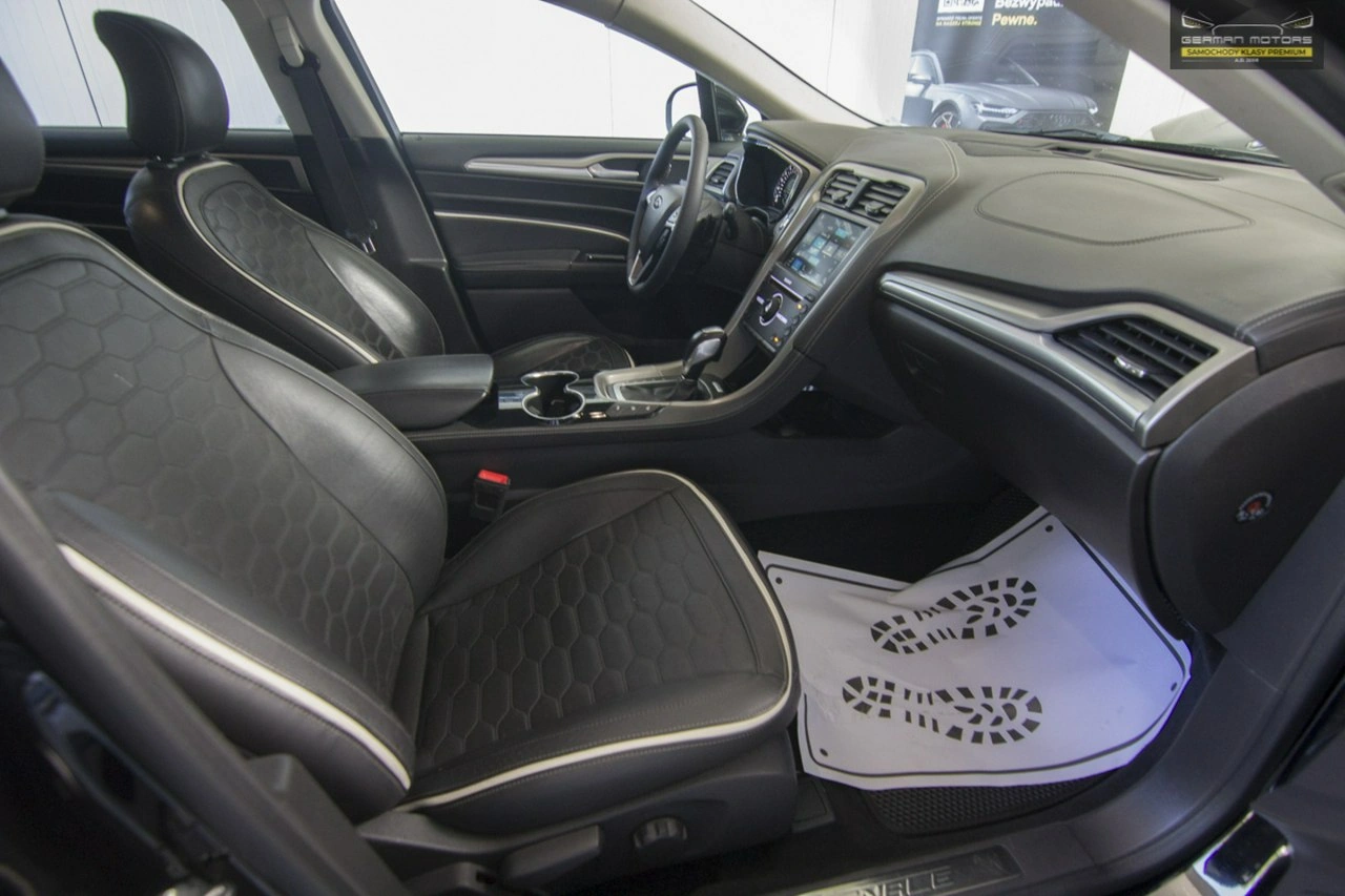 Ford Mondeo - Zdjęcie 28
