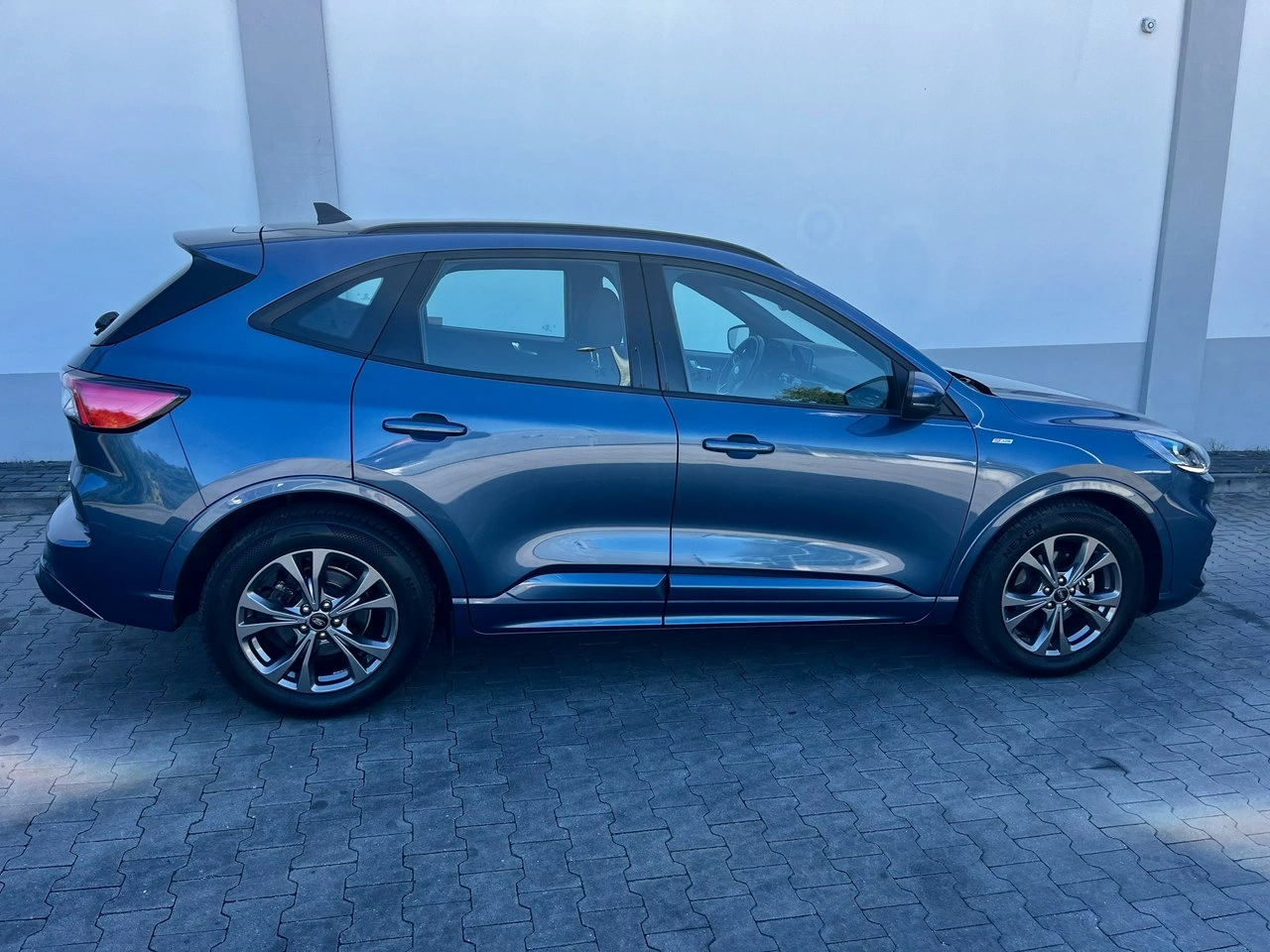Ford Kuga - Zdjęcie 14