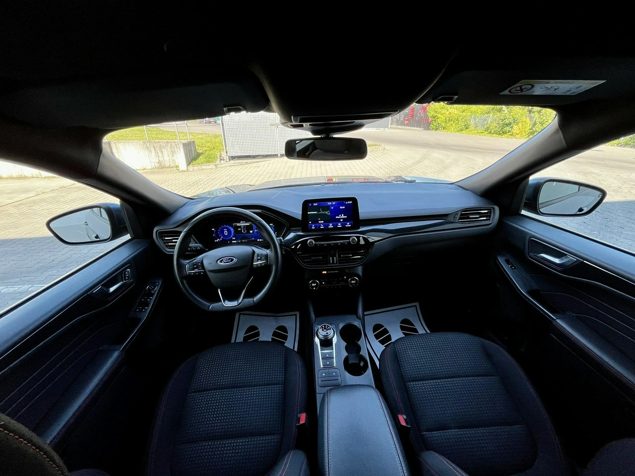 Ford Kuga - Zdjęcie 18