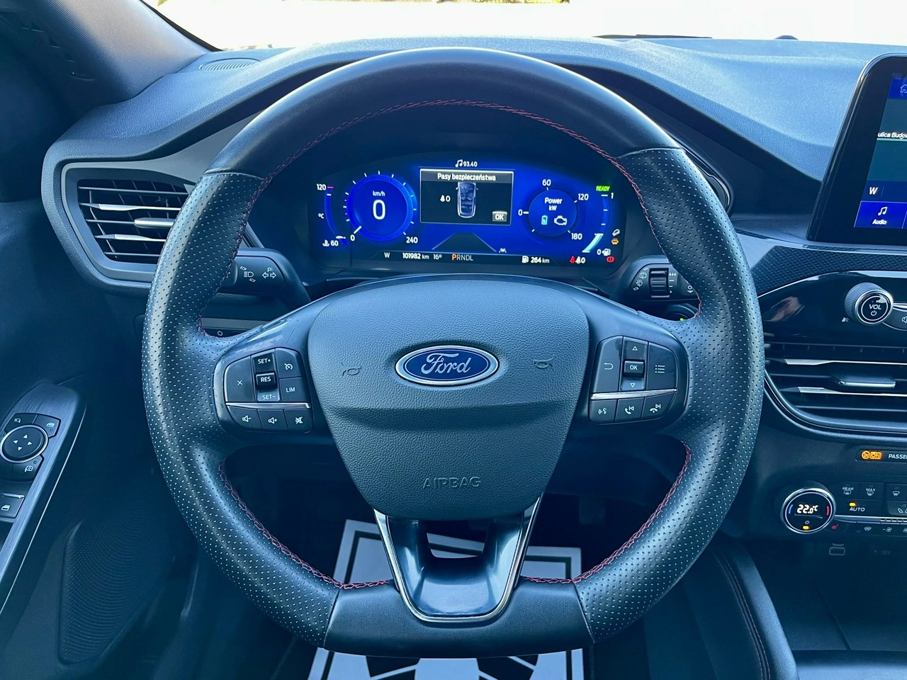Ford Kuga - Zdjęcie 34