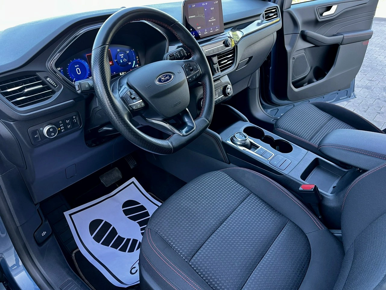 Ford Kuga - Zdjęcie 6