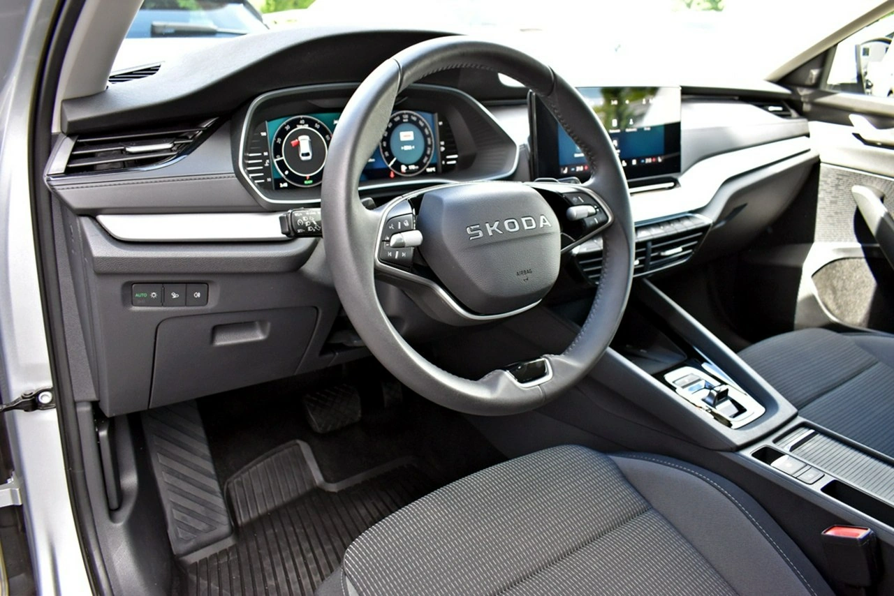 Skoda Octavia - Zdjęcie 9