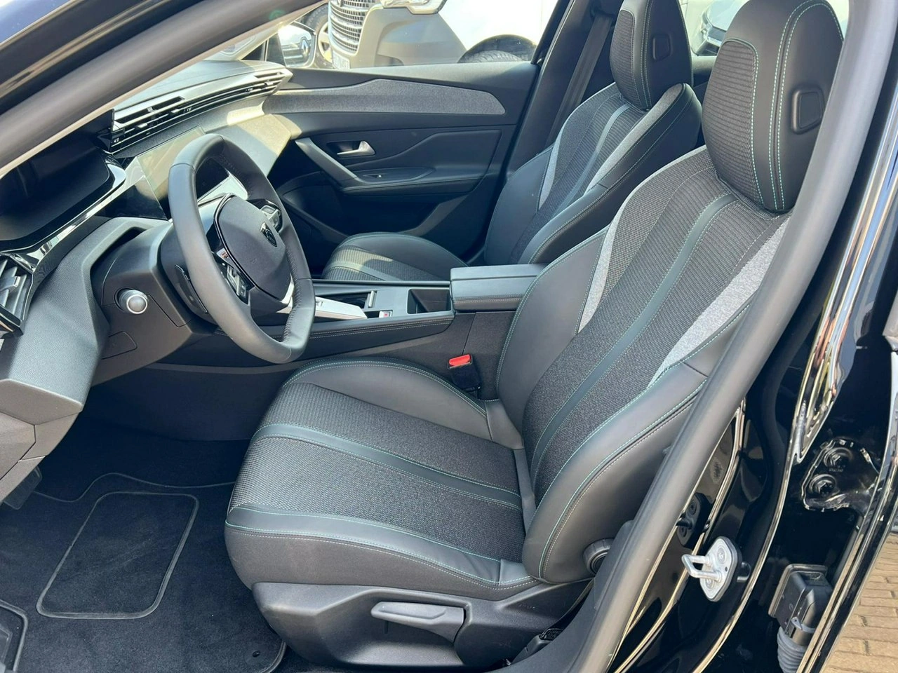 Peugeot 308 - Zdjęcie 12