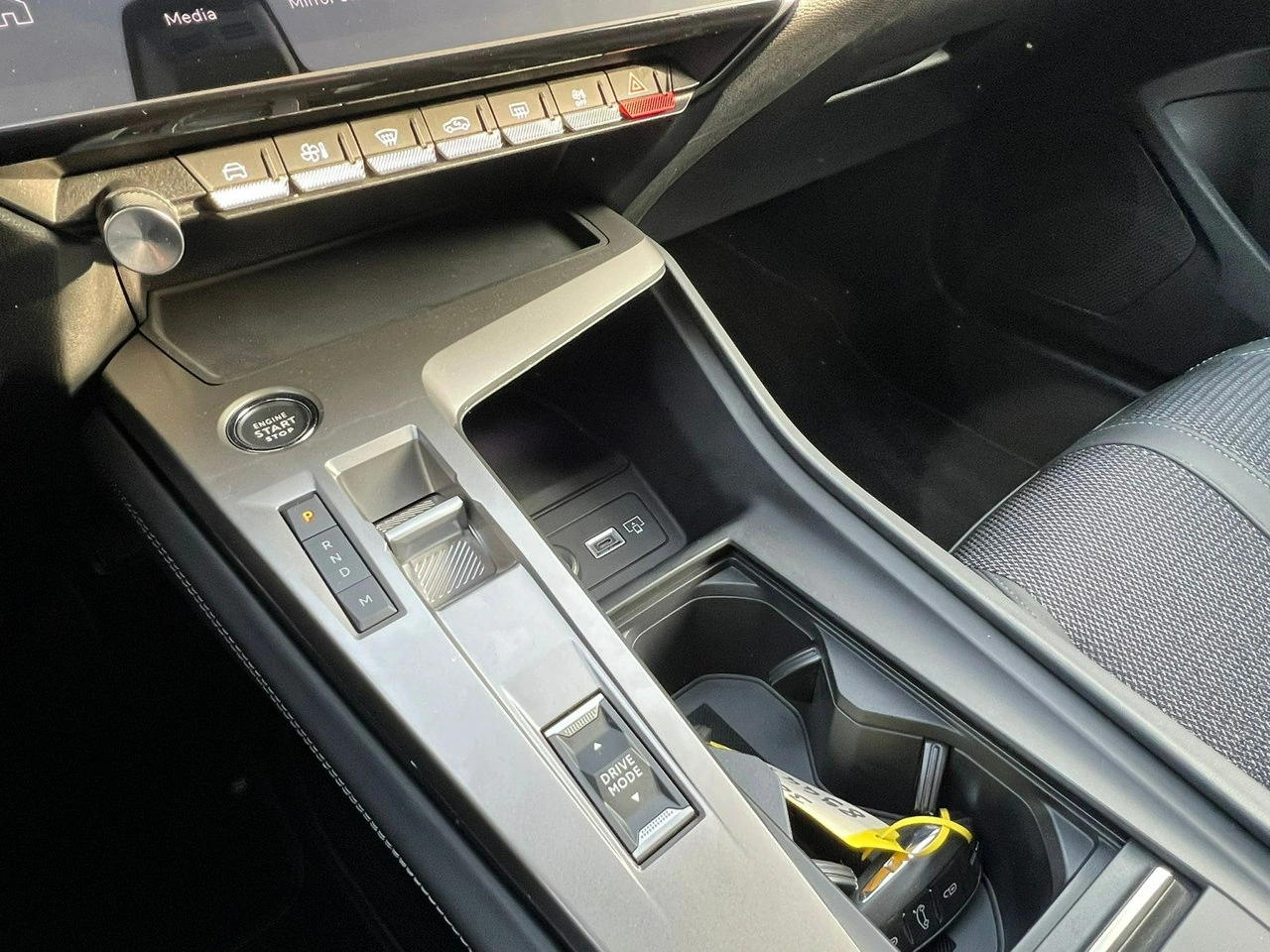 Peugeot 308 - Zdjęcie 16