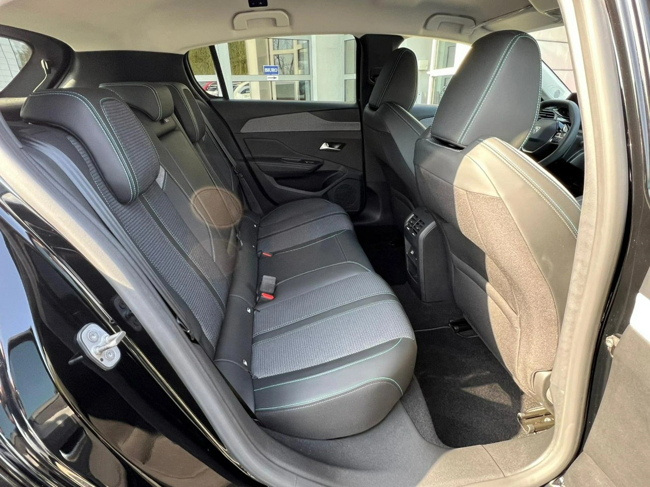 Peugeot 308 - Zdjęcie 16