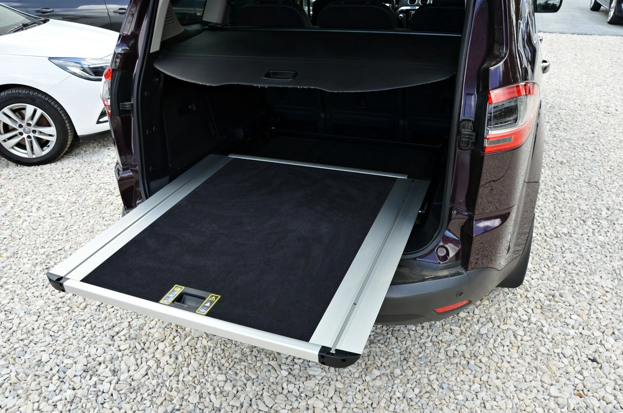 Ford S-Max - Zdjęcie 33