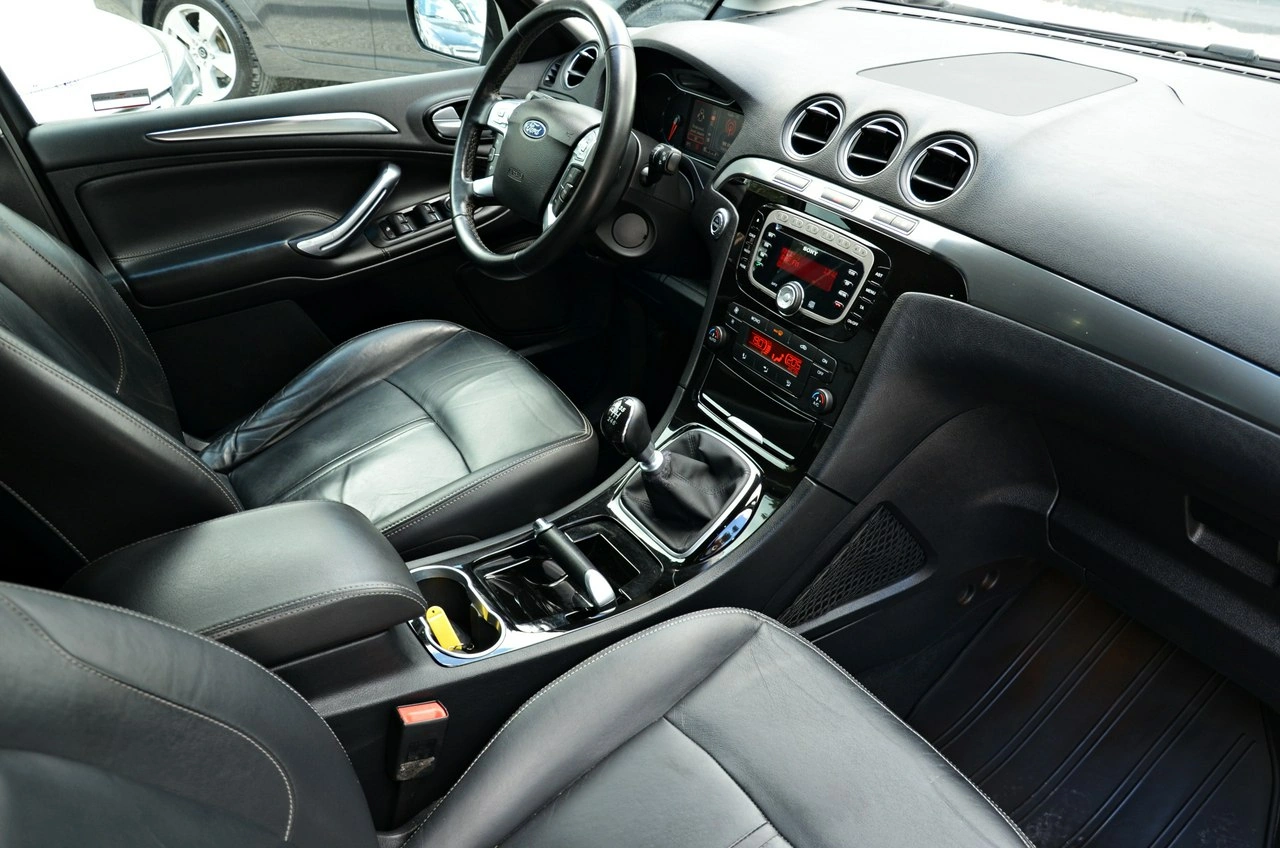 Ford S-Max - Zdjęcie 37
