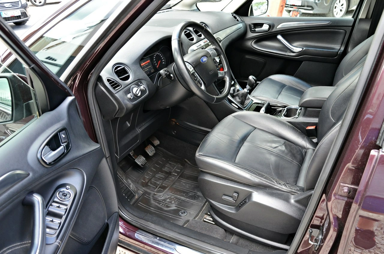 Ford S-Max - Zdjęcie 6