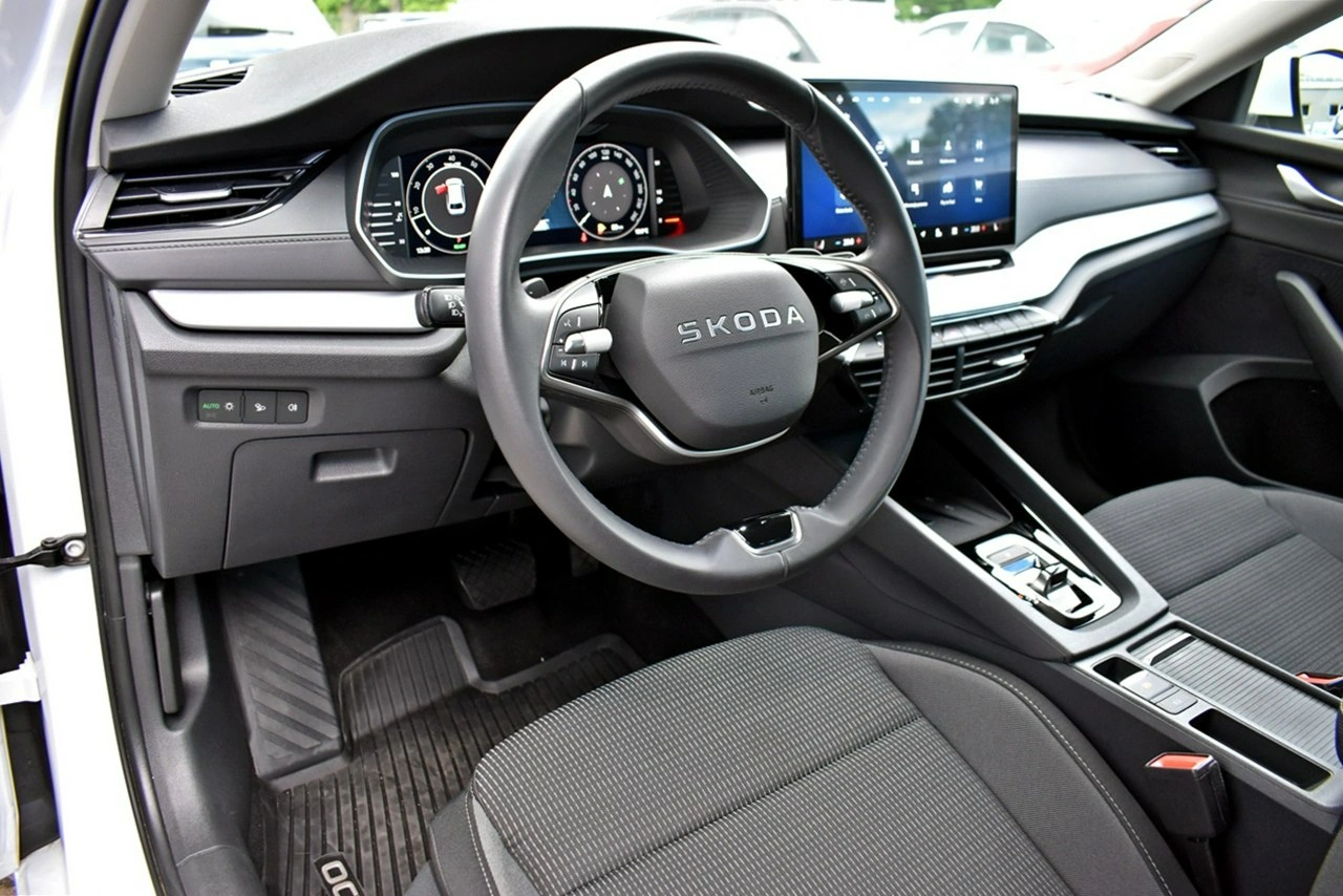 Skoda Octavia - Zdjęcie 9