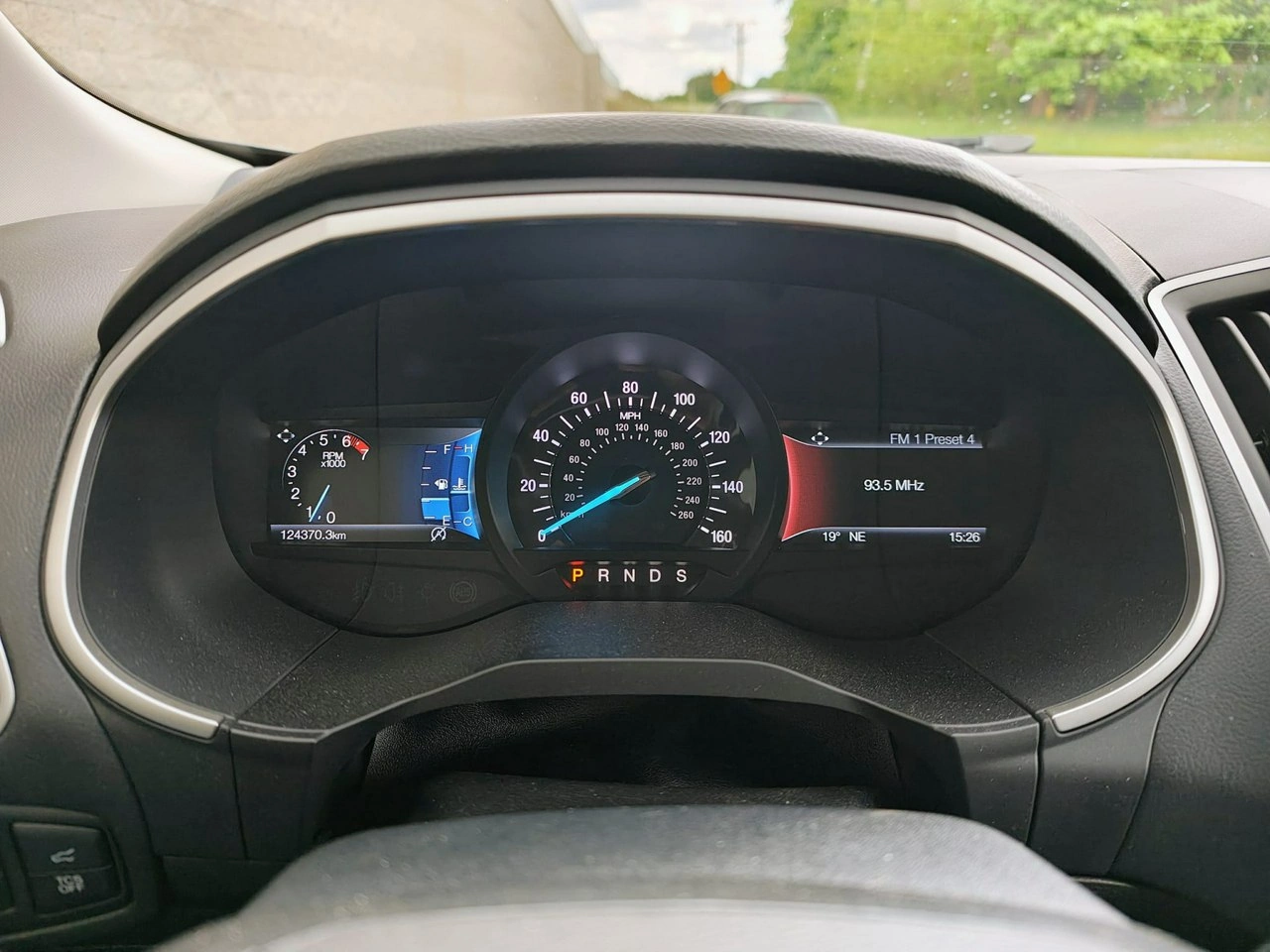 Ford Edge - Zdjęcie 24