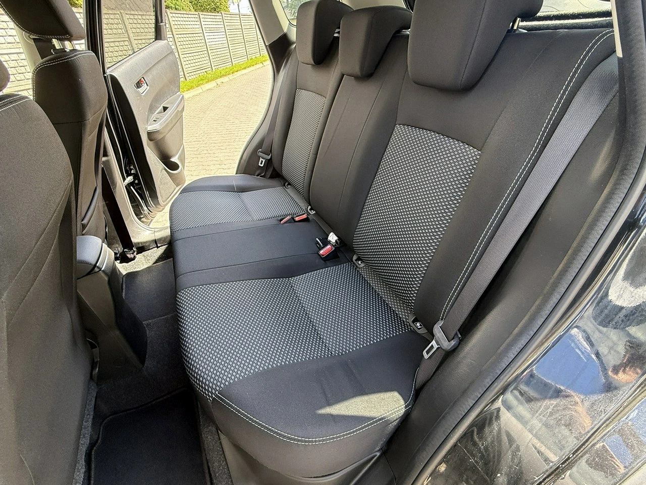 Suzuki Vitara - Zdjęcie 12