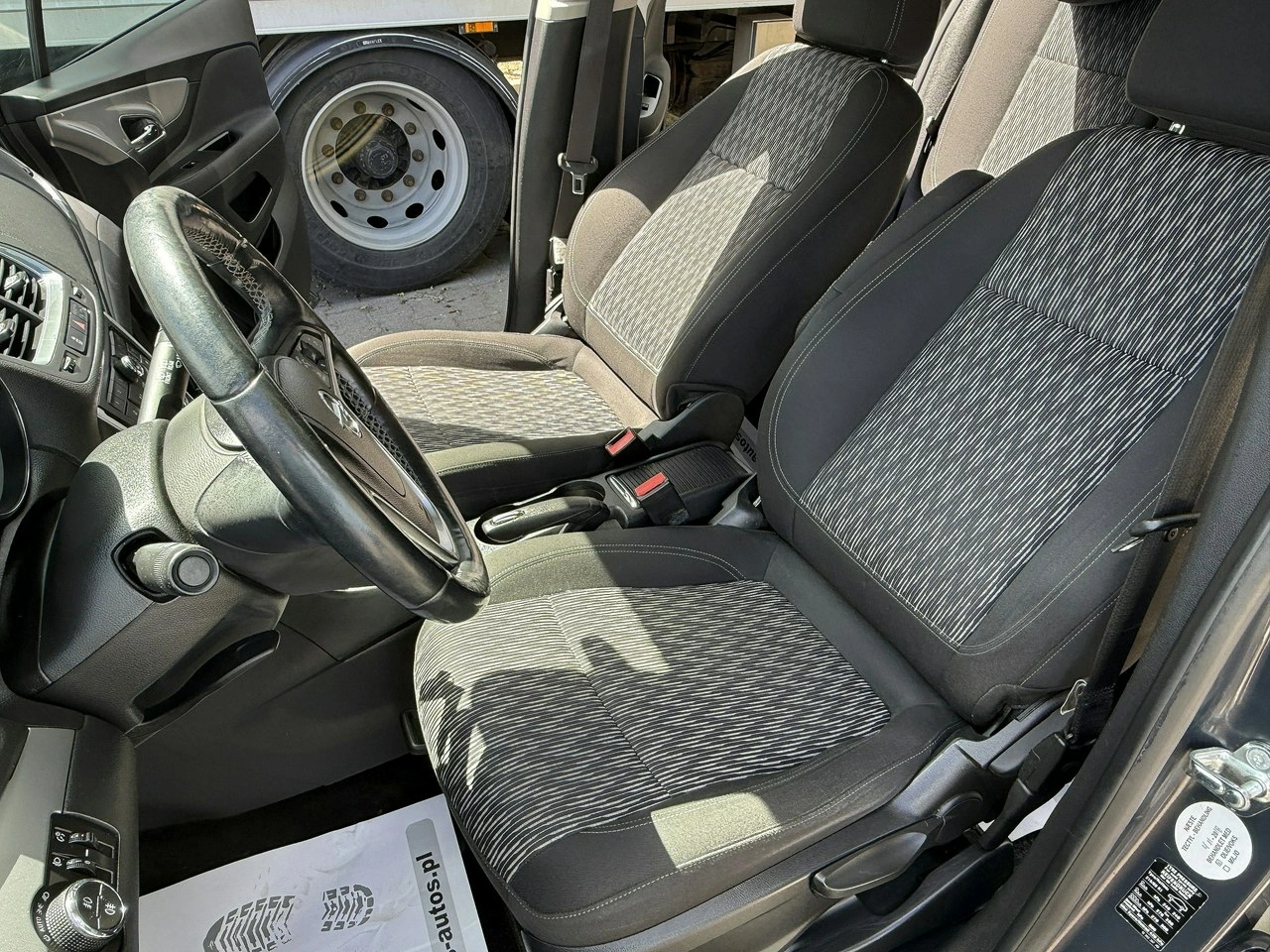 Opel Mokka - Zdjęcie 16