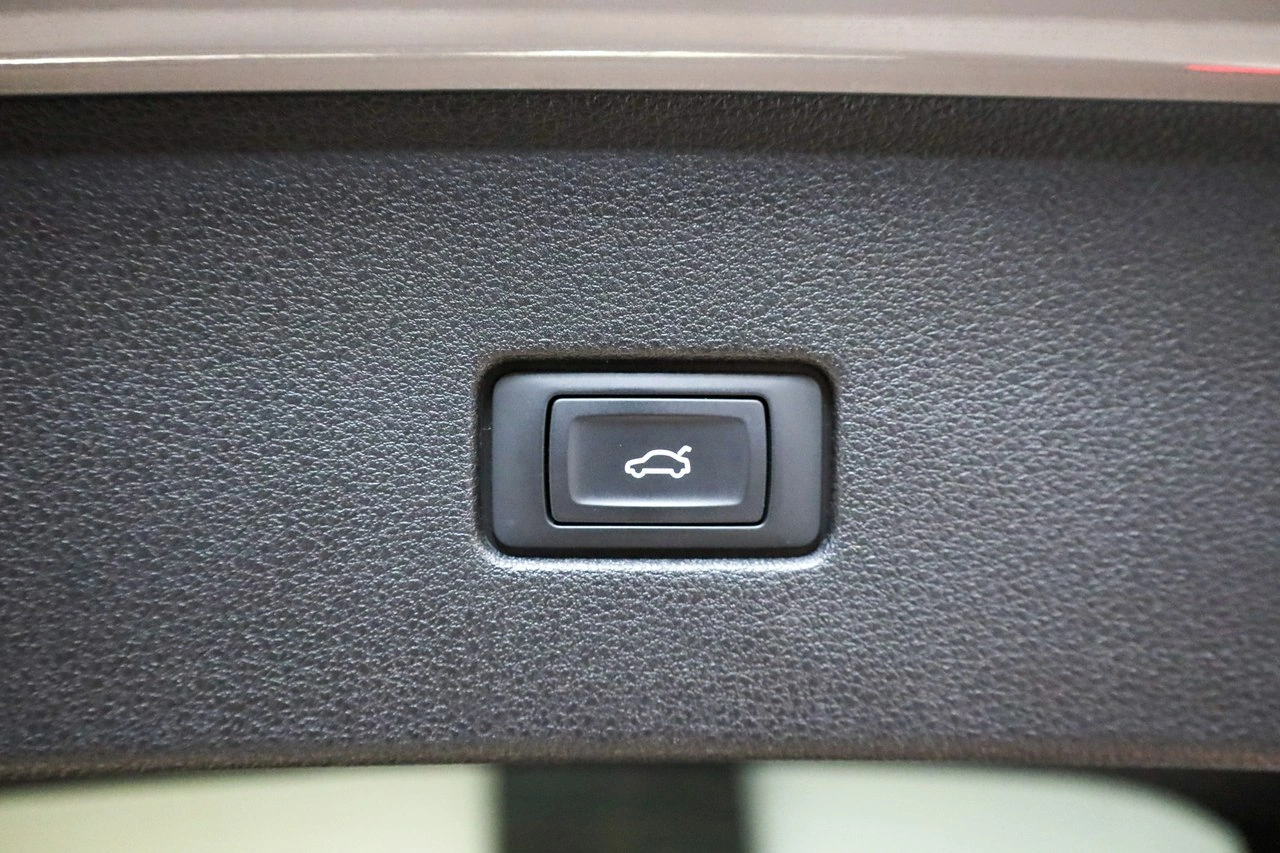 Audi Q8 - Zdjęcie 16