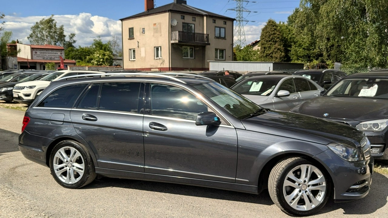 Mercedes C 200 - Zdjęcie 7