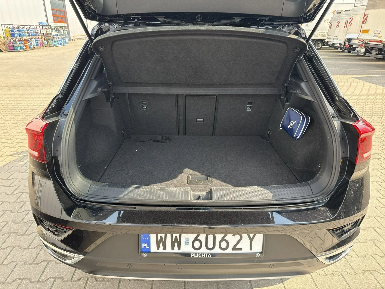 Volkswagen T-Roc - Zdjęcie 15