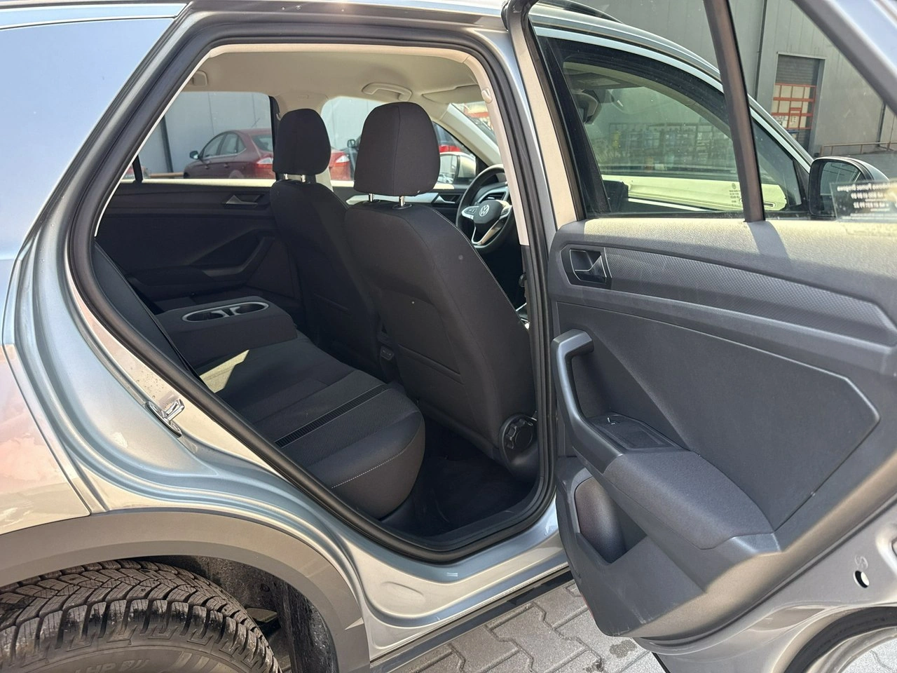 Volkswagen T-Roc - Zdjęcie 16