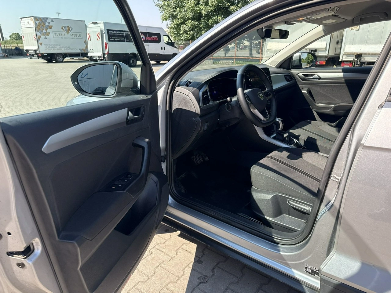 Volkswagen T-Roc - Zdjęcie 9