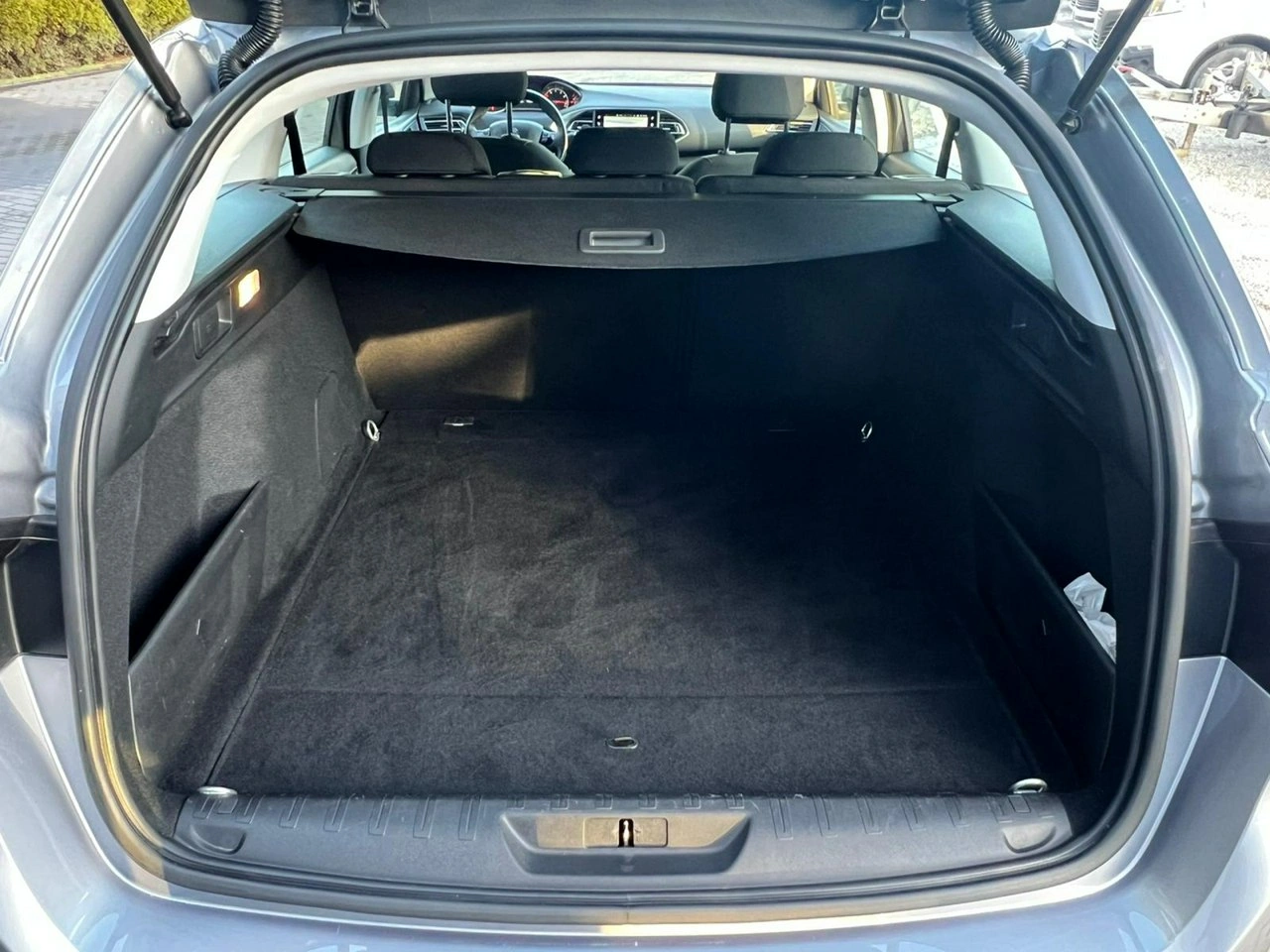 Peugeot 308 - Zdjęcie 11