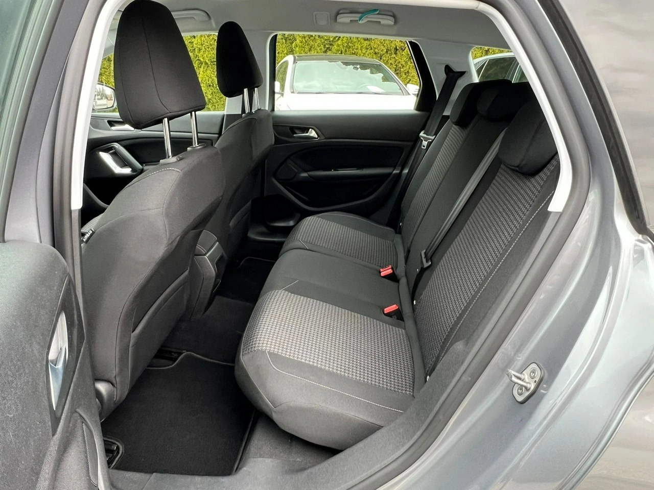 Peugeot 308 - Zdjęcie 11