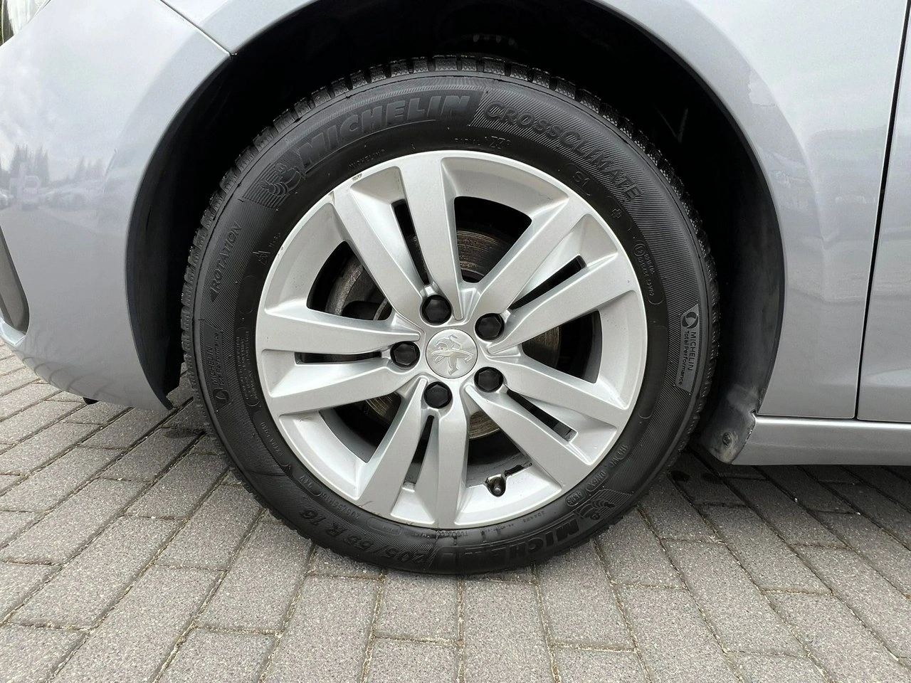 Peugeot 308 - Zdjęcie 16