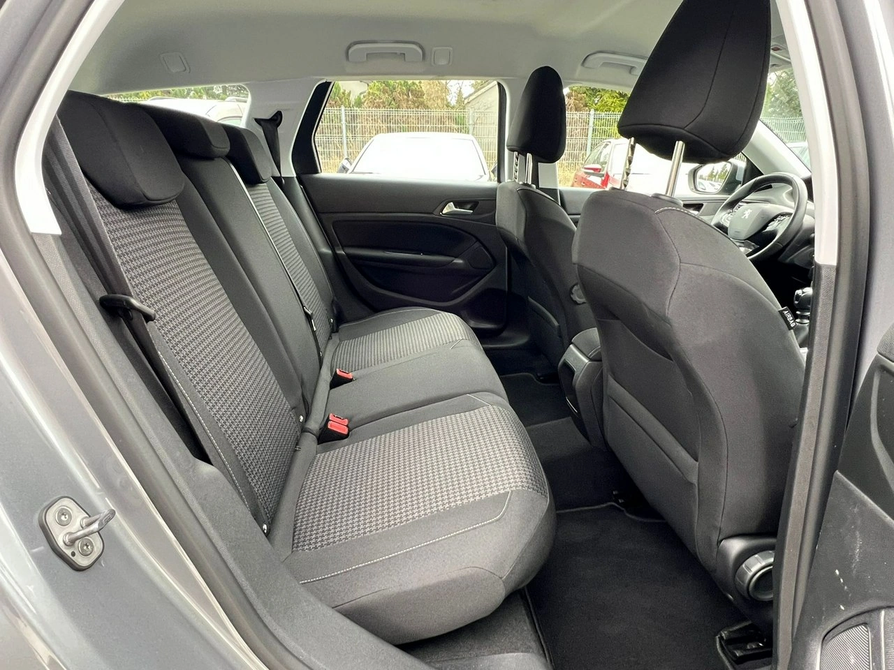 Peugeot 308 - Zdjęcie 18