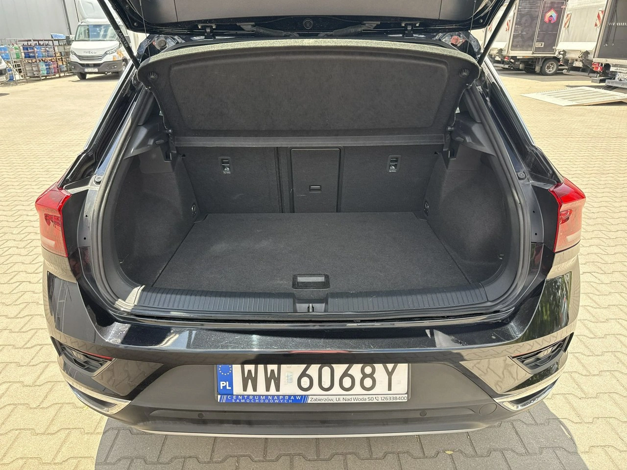 Volkswagen T-Roc - Zdjęcie 15