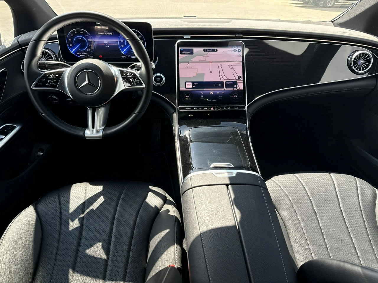 Mercedes EQE - Zdjęcie 21