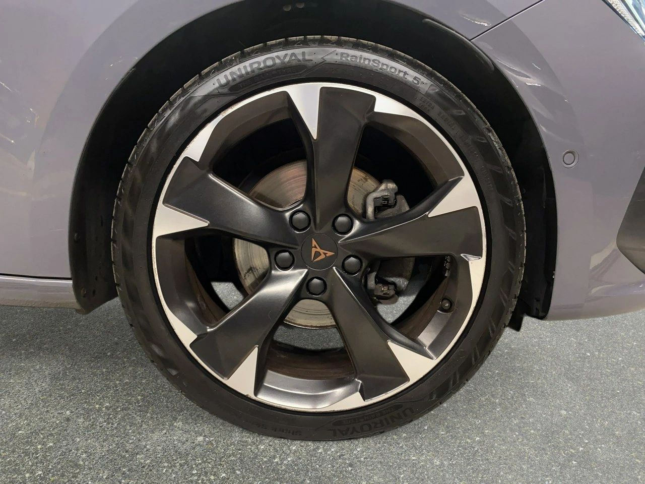 Cupra Leon - Zdjęcie 9