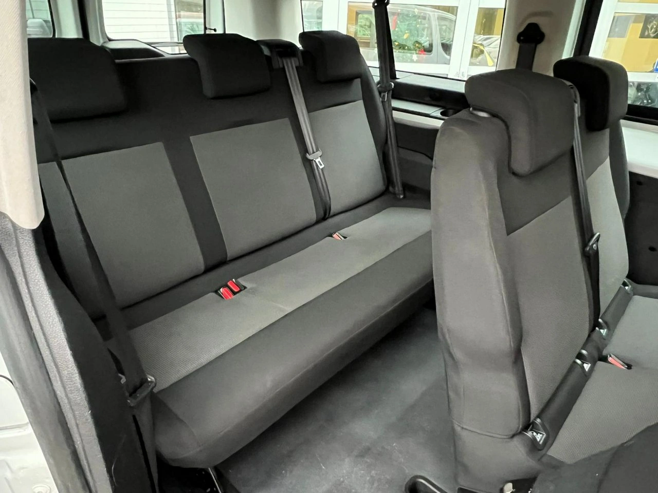 Peugeot Traveller - Zdjęcie 10