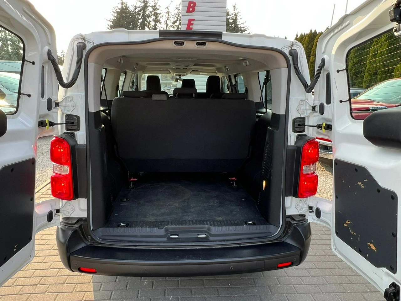 Peugeot Traveller - Zdjęcie 5