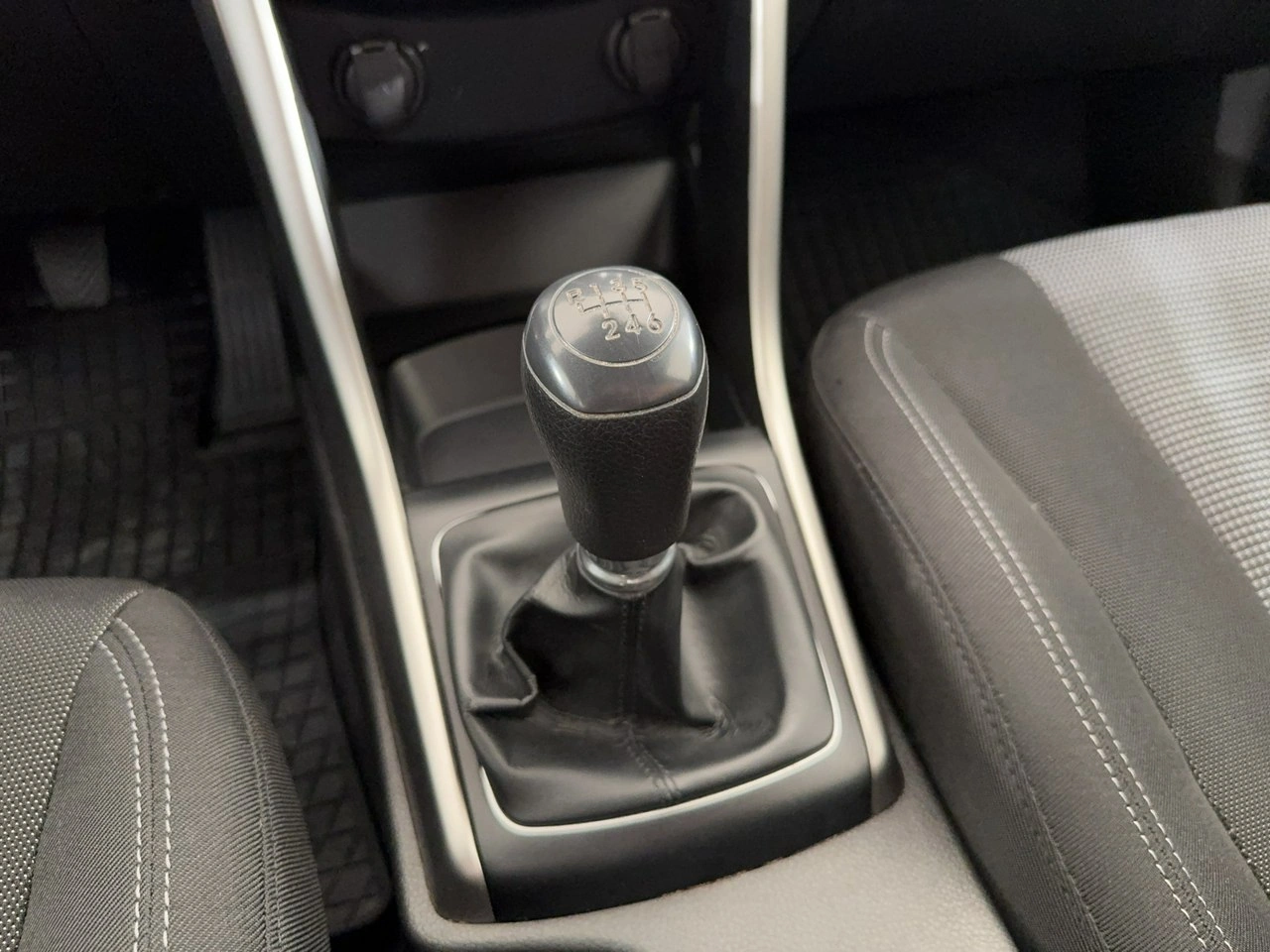 Hyundai i30 - Zdjęcie 19