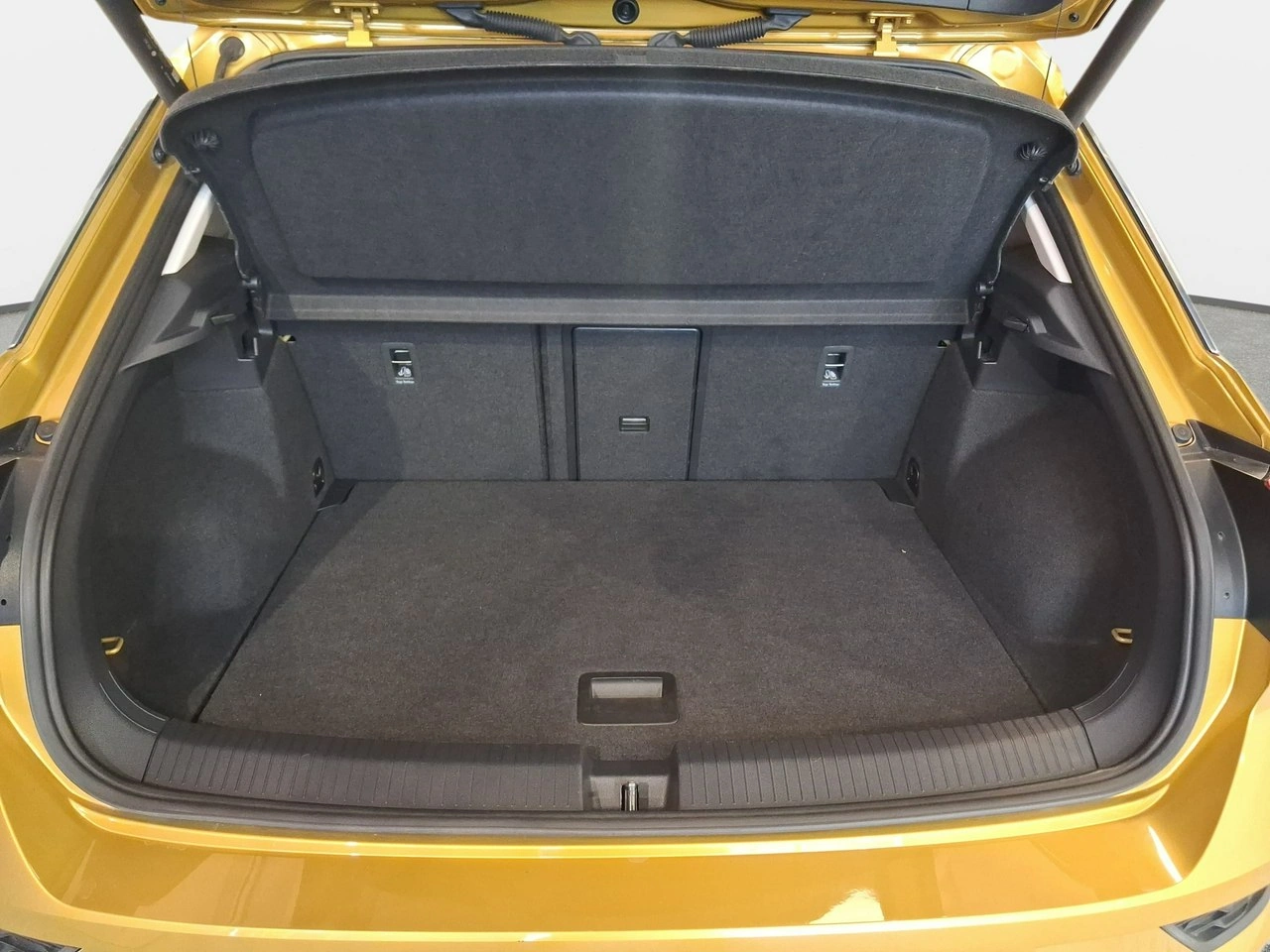 Volkswagen T-Roc - Zdjęcie 10