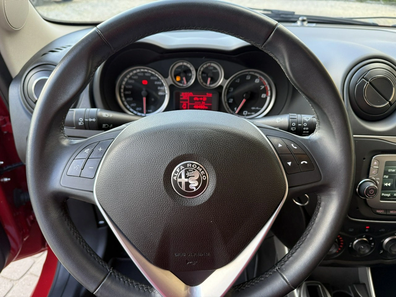 Alfa Romeo Mito - Zdjęcie 15