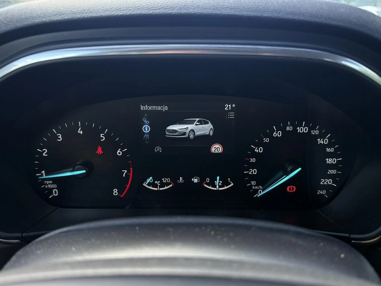 Ford Focus - Zdjęcie 8