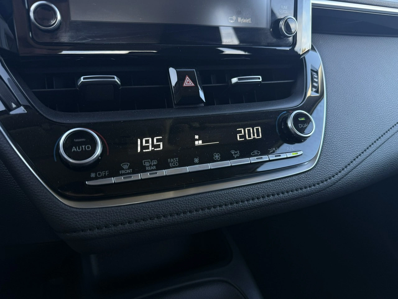 Toyota Corolla - Zdjęcie 24