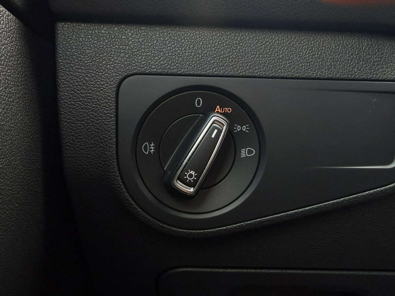 Volkswagen Tiguan - Zdjęcie 15