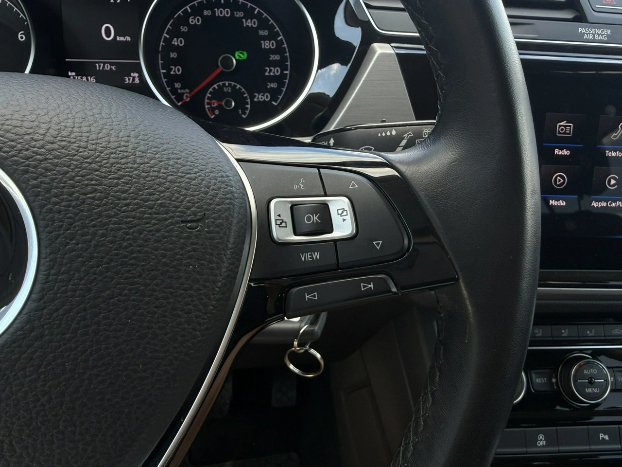 Volkswagen Touran - Zdjęcie 16