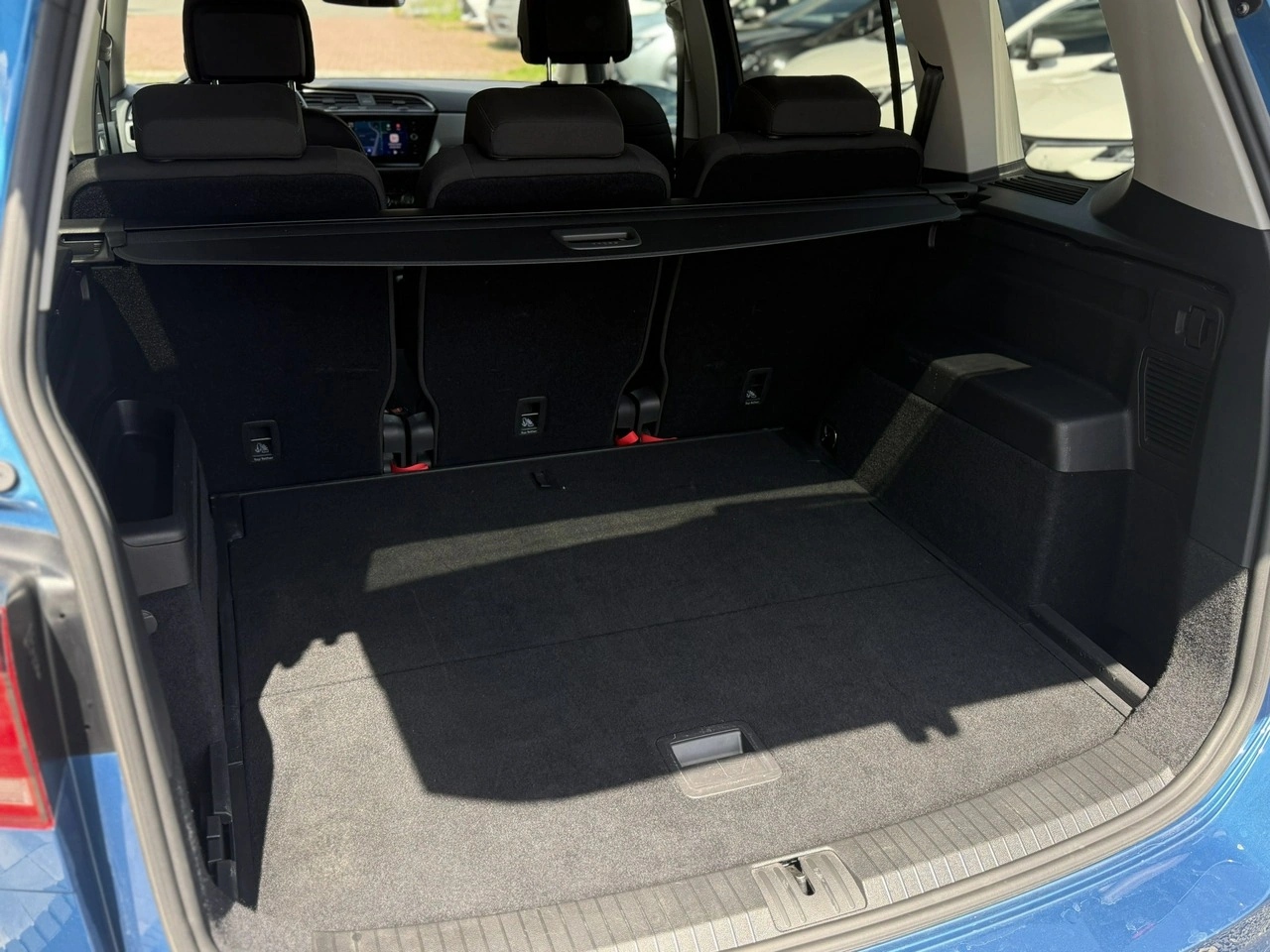 Volkswagen Touran - Zdjęcie 34