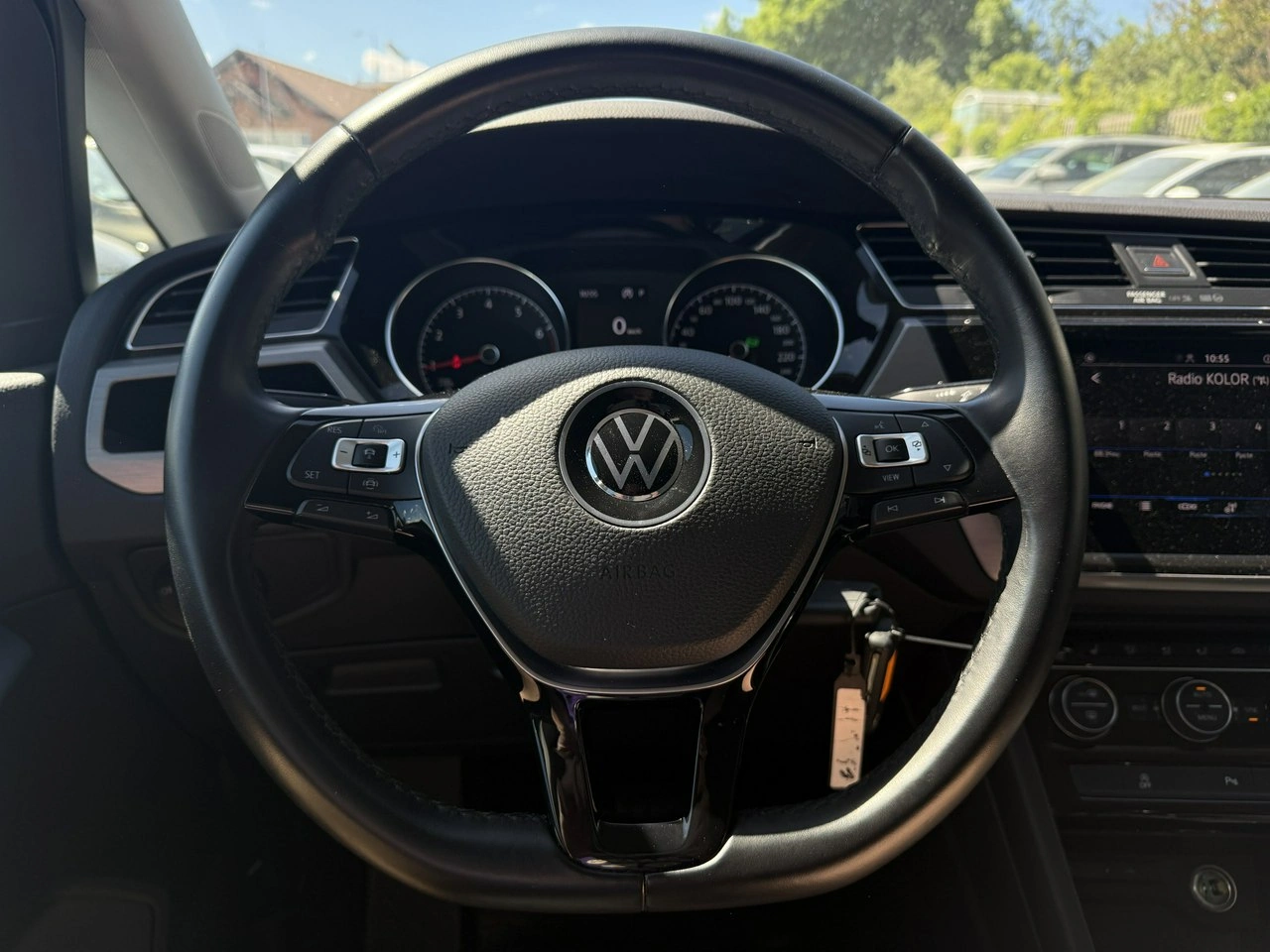 Volkswagen Touran - Zdjęcie 6