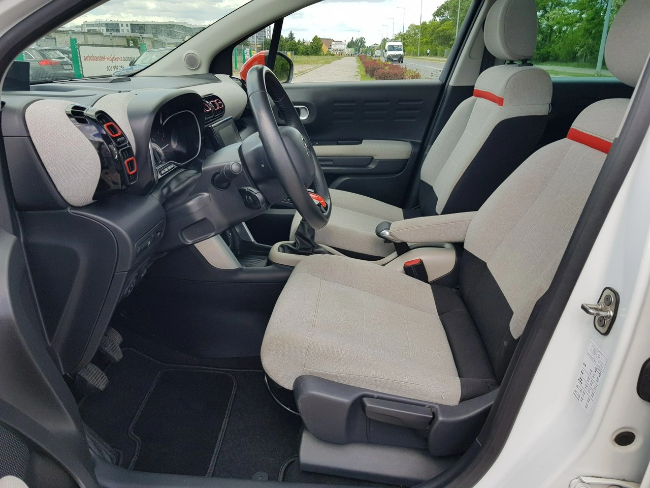 Citroën C3 Aircross - Zdjęcie 9
