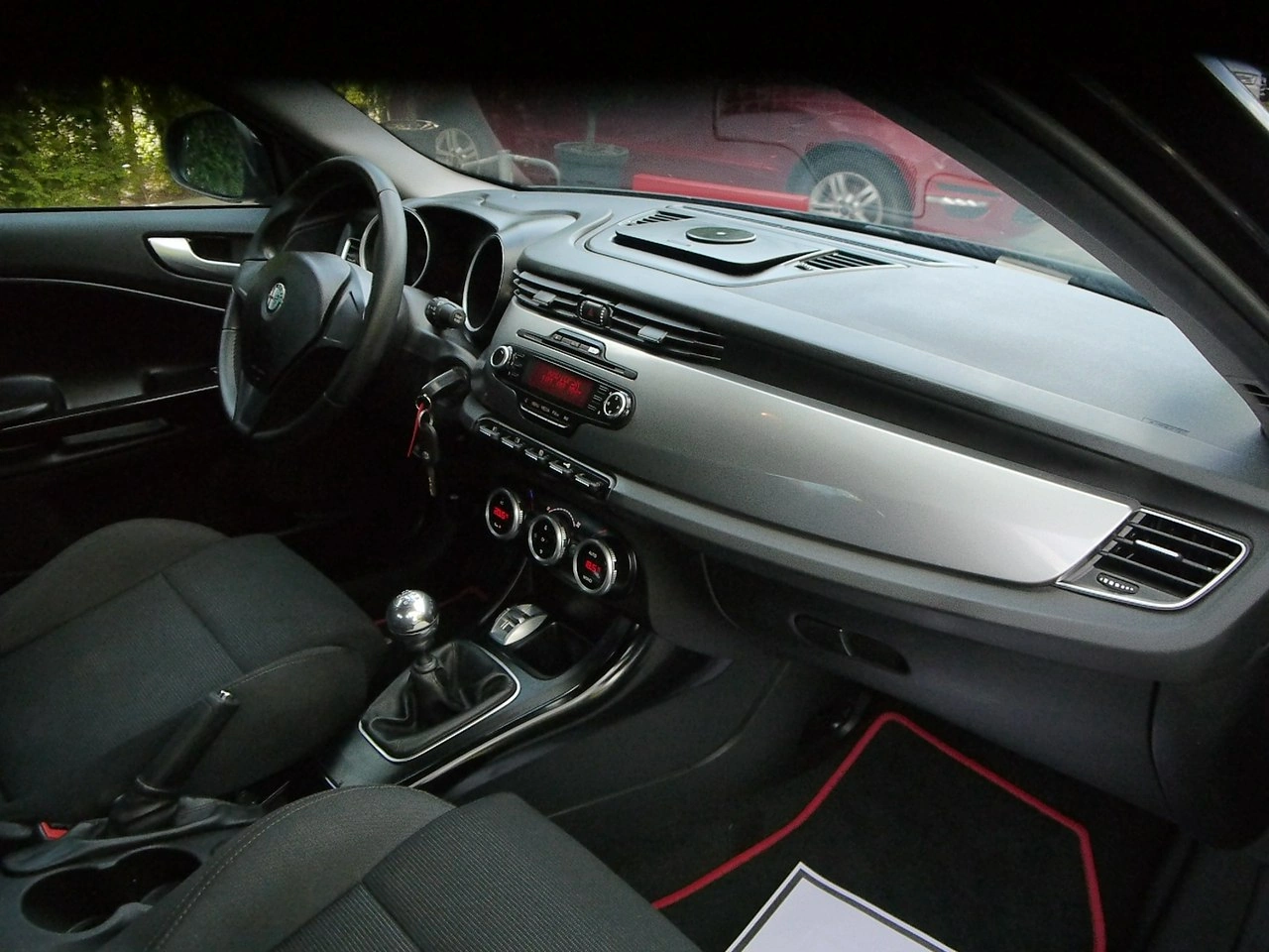 Alfa Romeo Giulietta - Zdjęcie 22