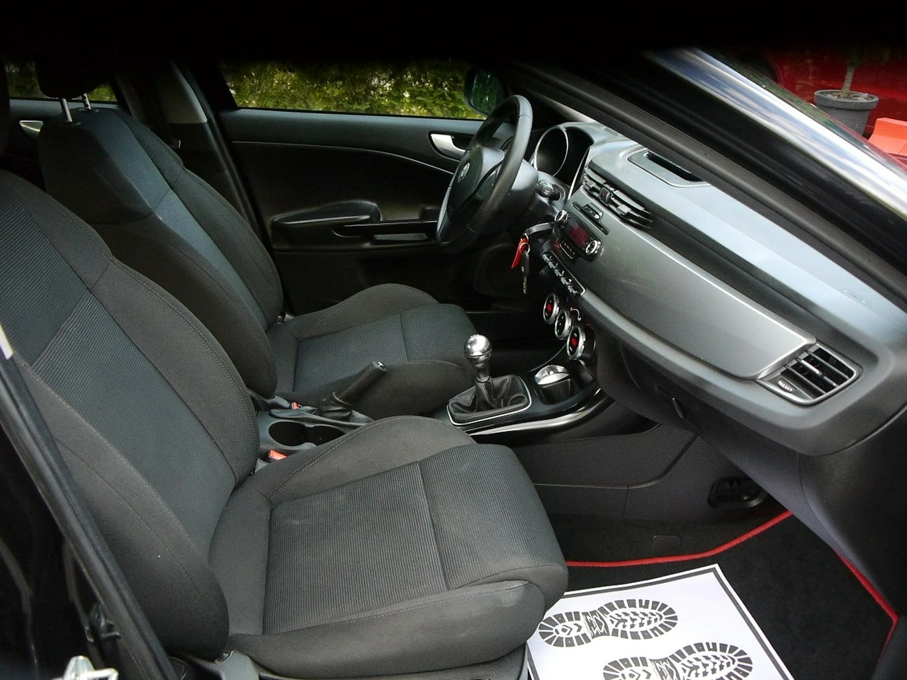 Alfa Romeo Giulietta - Zdjęcie 25
