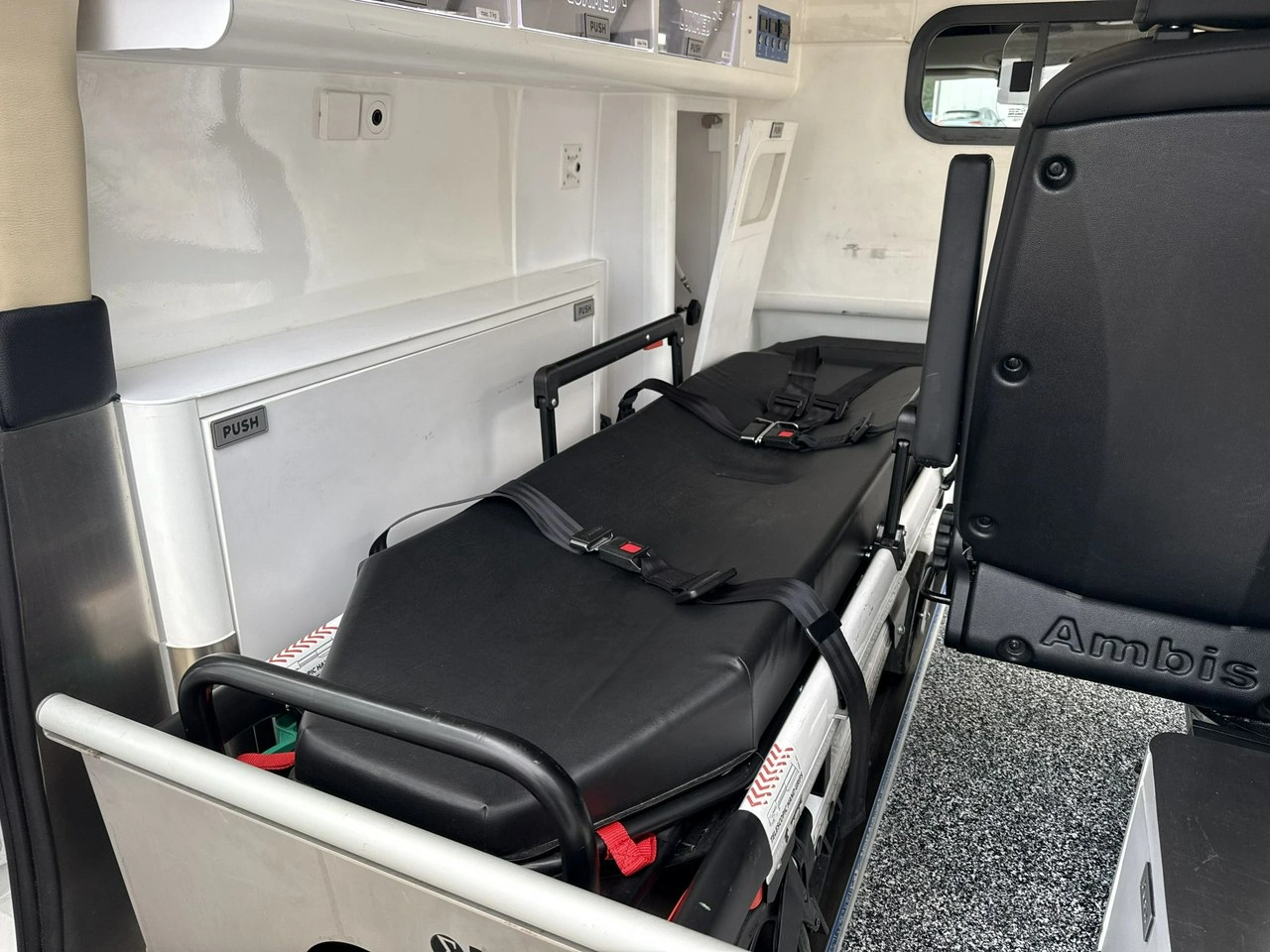 Ford Transit Connect - Zdjęcie 16