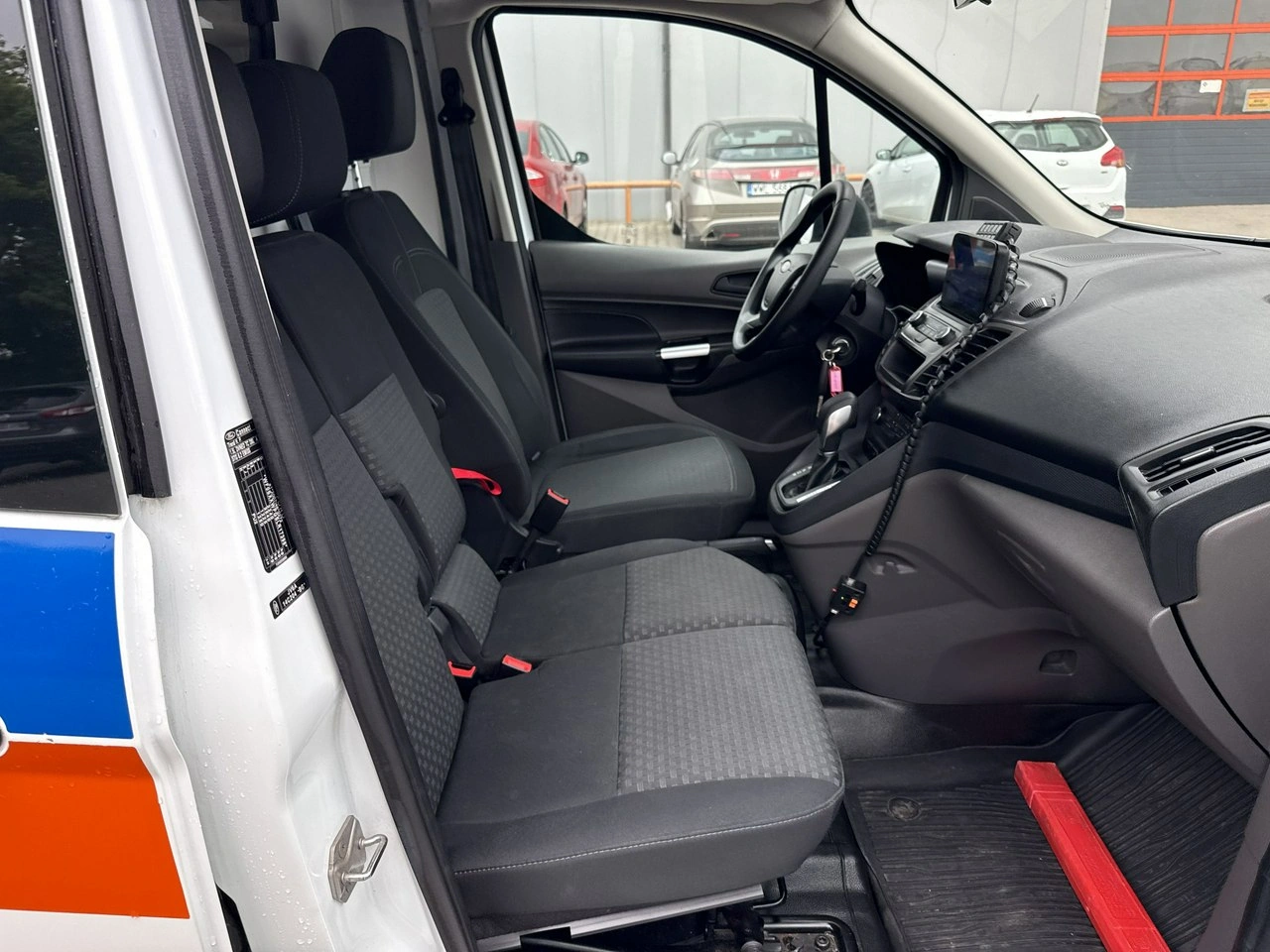 Ford Transit Connect - Zdjęcie 13