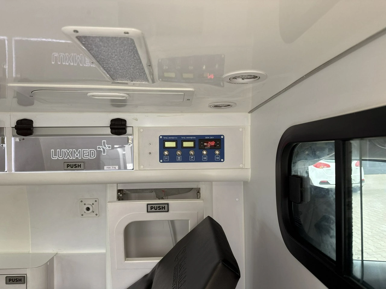 Ford Transit Connect - Zdjęcie 18