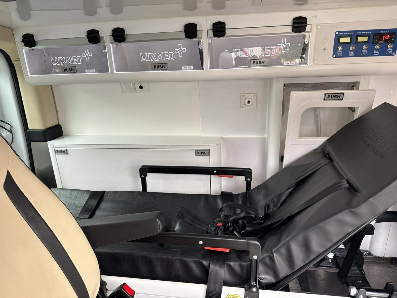 Ford Transit Connect - Zdjęcie 19