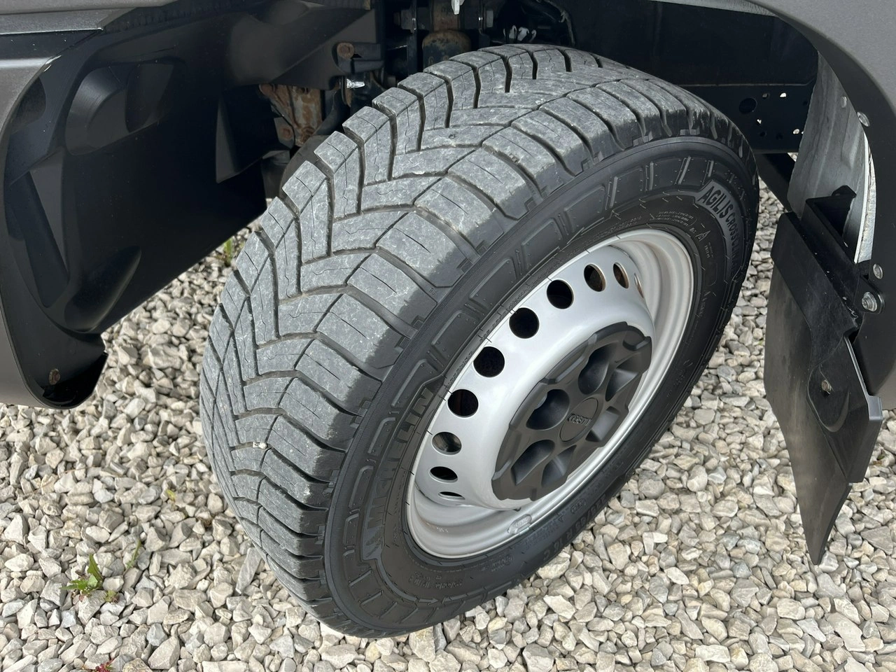 Iveco Daily - Zdjęcie 23