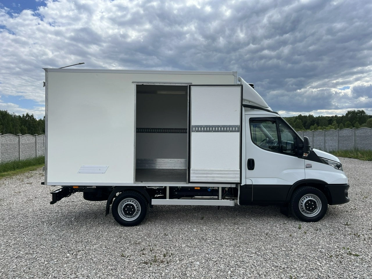 Iveco Daily - Zdjęcie 24