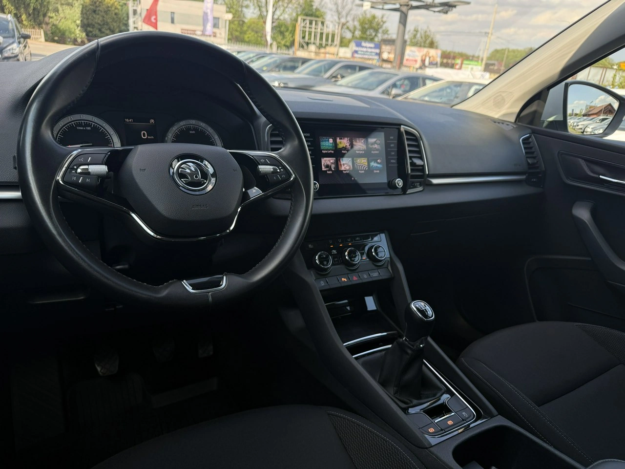 Skoda Karoq - Zdjęcie 12